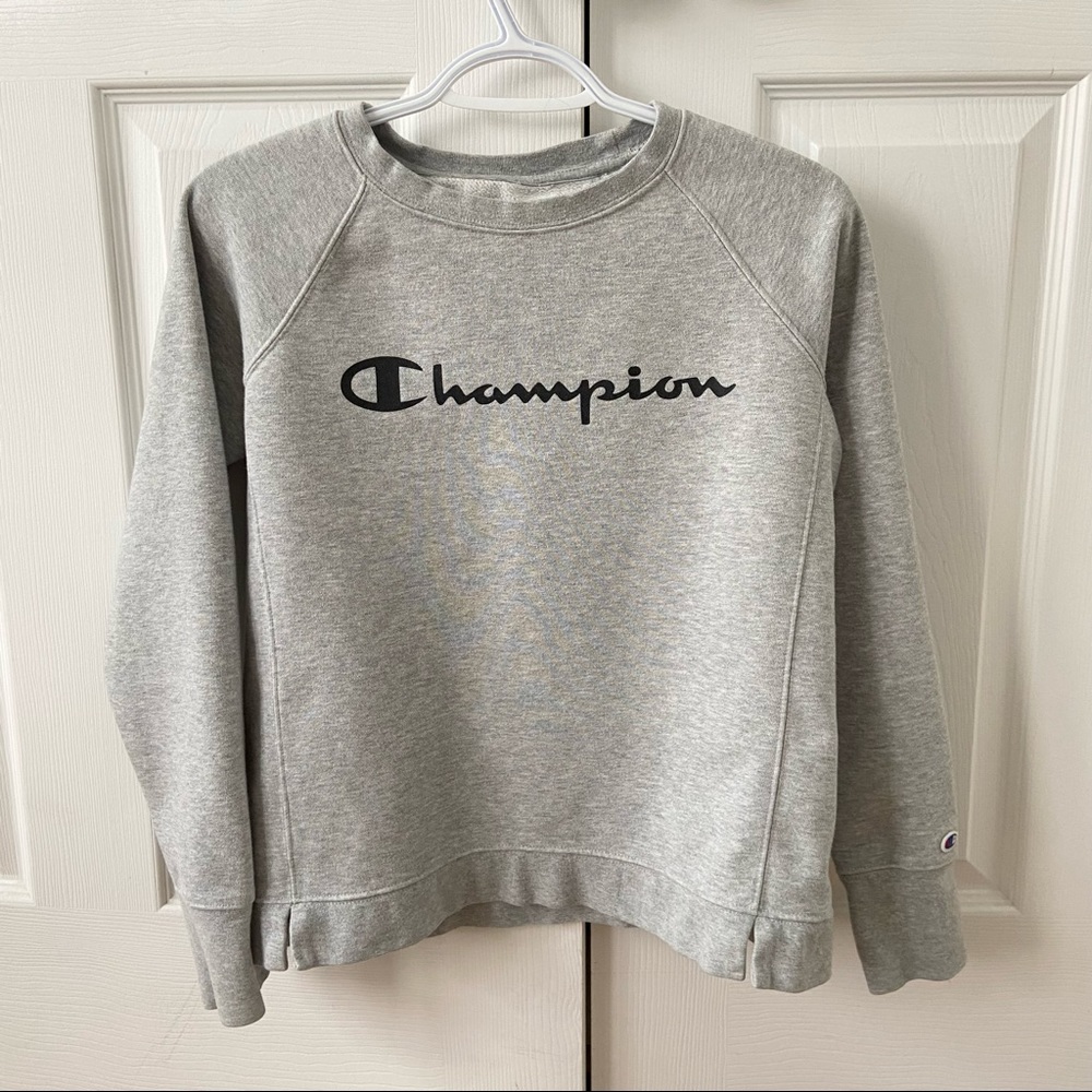 Champion logo grey crewneck cropped sweatshirt